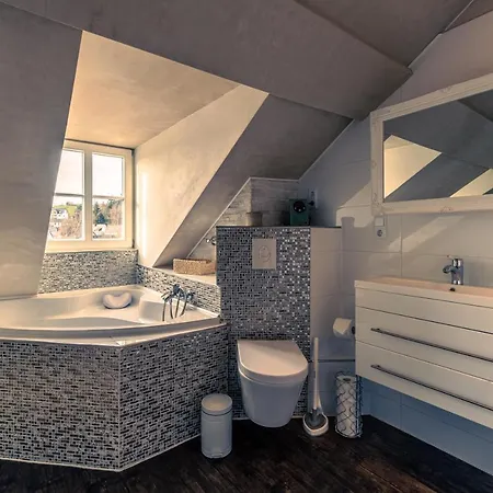 Oriental Cozy Loft - Orientalisches Gemuetliches Loft 홈스테이 Weibern