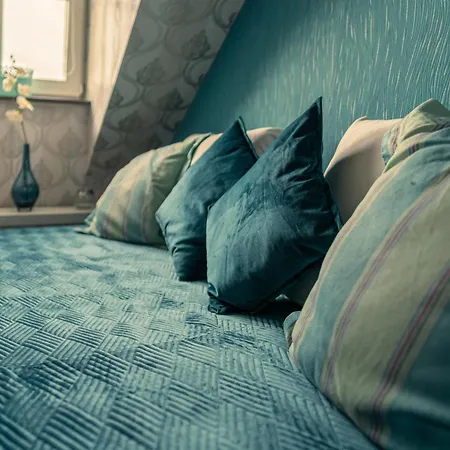 Oriental Cozy Loft - Orientalisches Gemuetliches Loft 홈스테이 Weibern