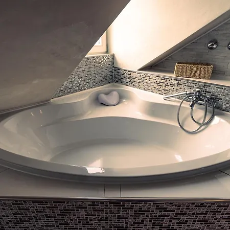 Kwatera prywatna Oriental Cozy Loft - Orientalisches Gemuetliches Loft Weibern