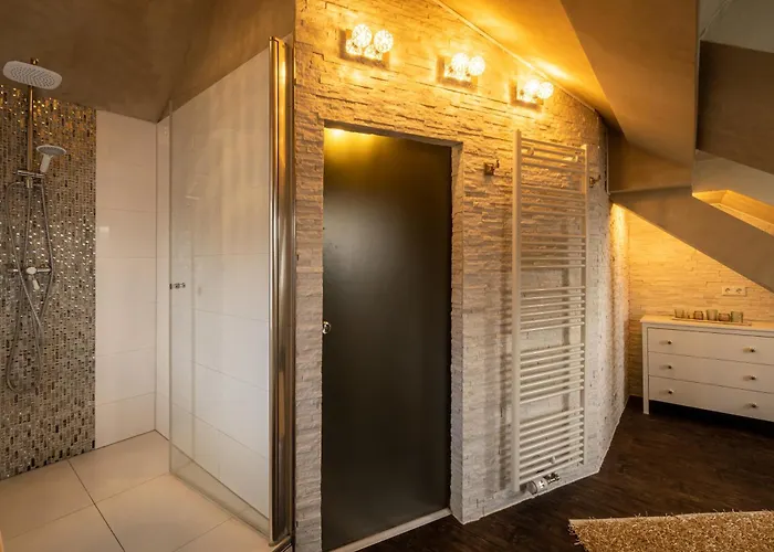 בית אירוח Oriental Cozy Loft - Orientalisches Gemuetliches Loft Weibern