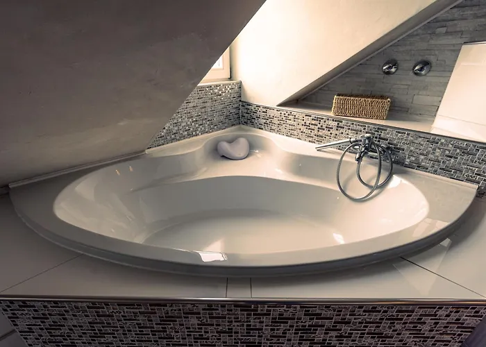 בית אירוח Oriental Cozy Loft - Orientalisches Gemuetliches Loft Weibern